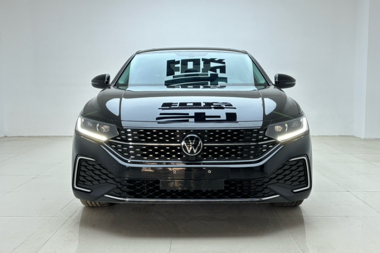 大众 帕萨特 2023款 330TSI 星空精英版车身外观6002