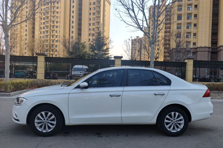 大众 宝来 2016款 1.6L 手动时尚型车身外观6008