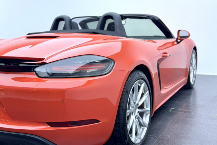 保时捷718 2016款 Boxster 2.0T车身外观6005