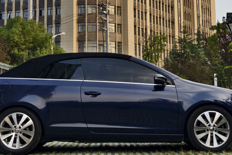 大众 高尔夫(进口) 2012款 1.4TSI 豪华敞篷版车身外观6011