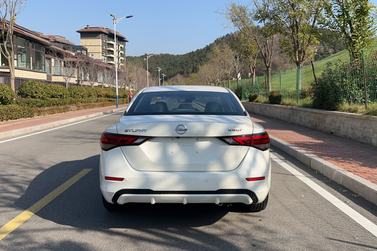 日产 轩逸 2021款 1.6L XL CVT悦享版车身外观6005