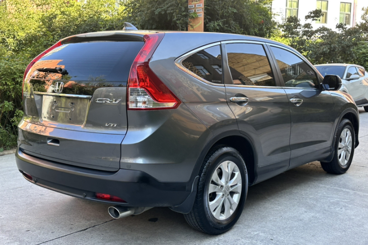 本田CR-V 2012款 2.4L 四驱豪华版车身外观6005