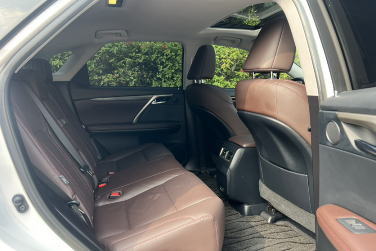 雷克萨斯RX  改款 450h 四驱典雅版中控内饰7005