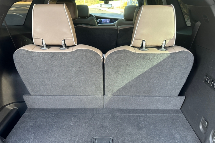 别克 昂科旗 2022款 652T 四驱尊享旗舰型 7座中控内饰7011