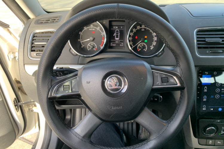 斯柯达 Yeti 2014款 1.4TSI DSG极地版局部细节13