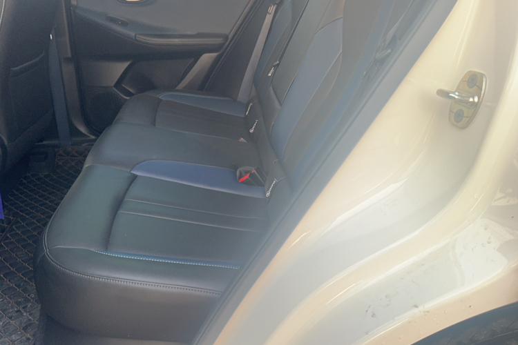 广汽传祺 传祺GS3 2023款 影速 270T 劲智版中控内饰7005