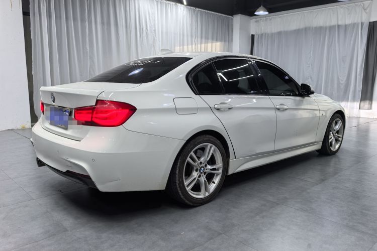 宝马3系 2019款 320i M运动套装车身外观6005