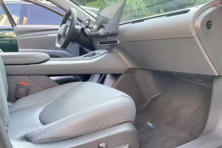 小鹏MONA M03 2025款 515 长续航 Plus中控内饰7003