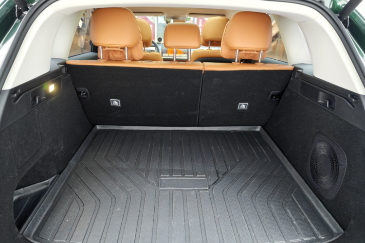 零跑汽车 零跑C10 2024款 210智享版中控内饰7004