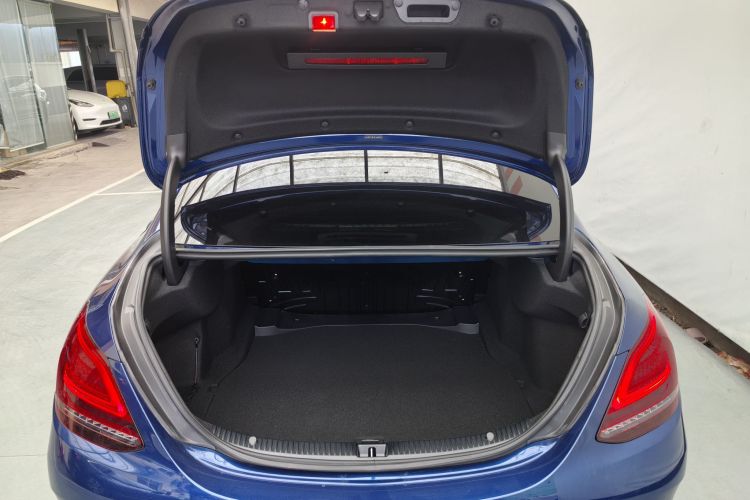 奔驰C级 2019款 C 260 运动版车身外观6014