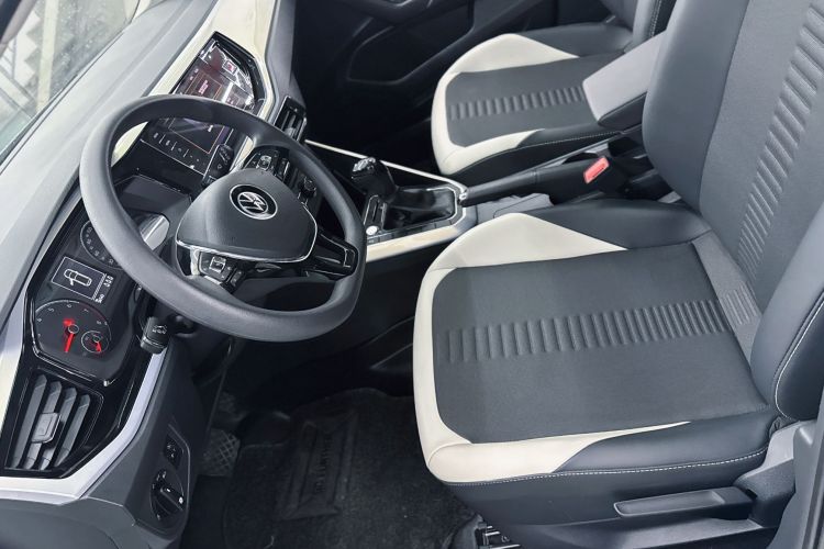 大众 Polo 2021款 Plus 1.5L 自动炫彩科技版中控内饰7005