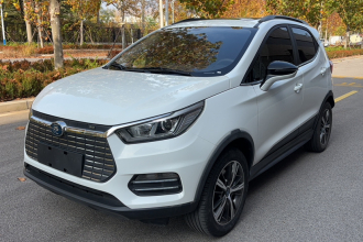 比亚迪 元新能源 2018款 EV360 智联创酷型