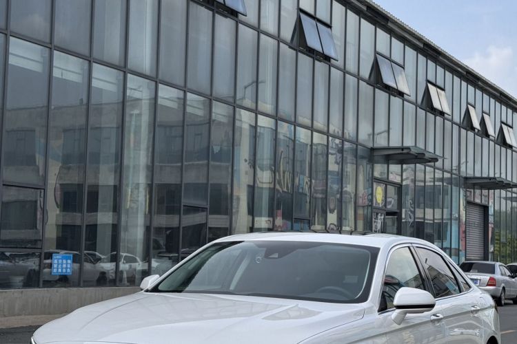 福特 金牛座 2019款 EcoBoost 245 尊享版车身外观6008