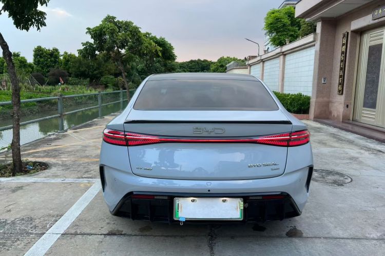 比亚迪 海豹 2023款 冠军版 700km 性能版车身外观6005