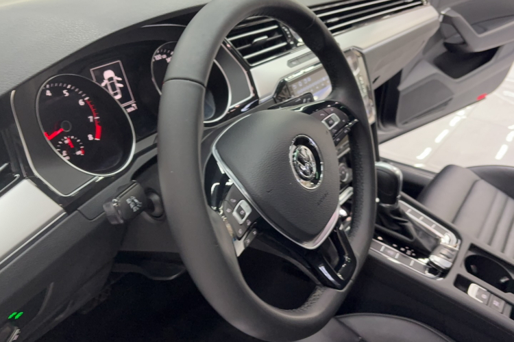 大众 迈腾 2018款 280TSI DSG 领先型局部细节9002