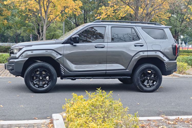 坦克400 2025款 2.0T 汽油版车身外观6003