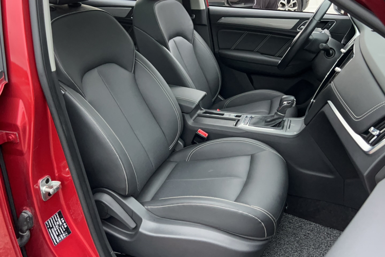 荣威RX5 2020款 20T 自动4G互联超越旗舰版局部细节41