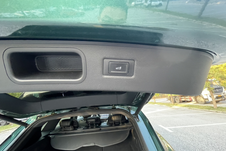 岚图汽车 岚图FREE 2025款 318 318km 后驱环游版车身外观6012