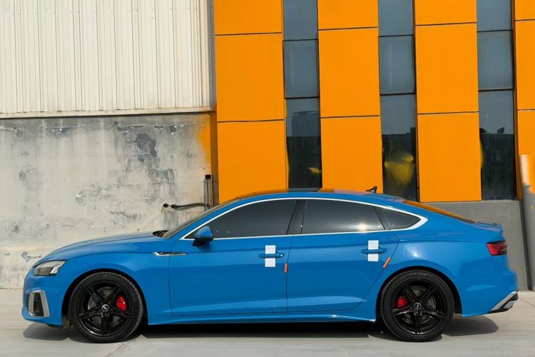 奥迪A5 2021款 Sportback 40 TFSI 时尚致雅型车身外观6005
