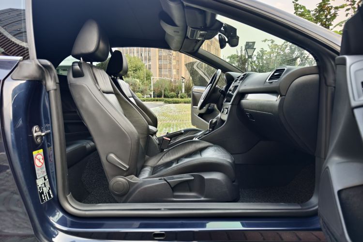 大众 高尔夫(进口) 2012款 1.4TSI 豪华敞篷版中控内饰7005