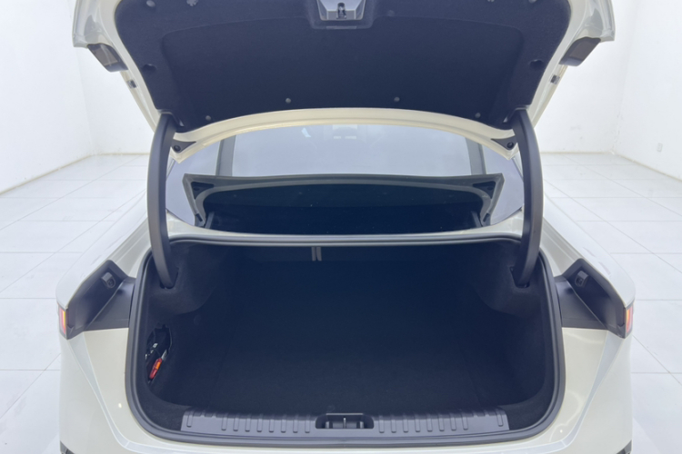 领克07 2024款 EM-P 126长续航 Ultra局部细节23