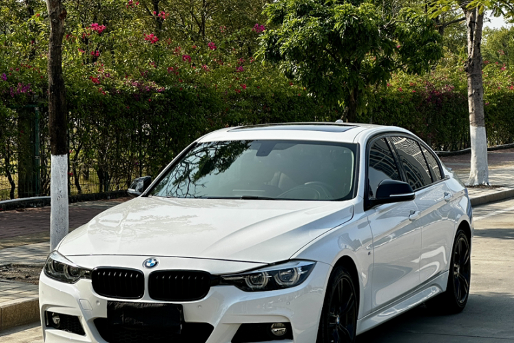 宝马3系 2018款 320Li M运动曜夜版车身外观6004