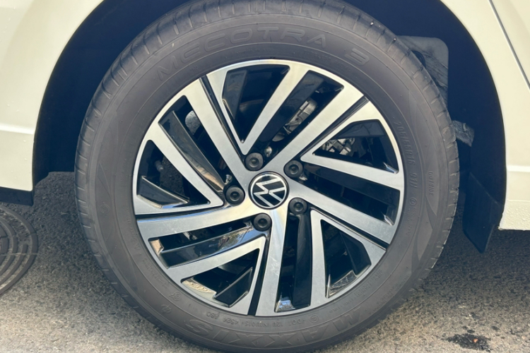 大众 朗逸 2024款 300TSI DSG星空领先版车身外观6008