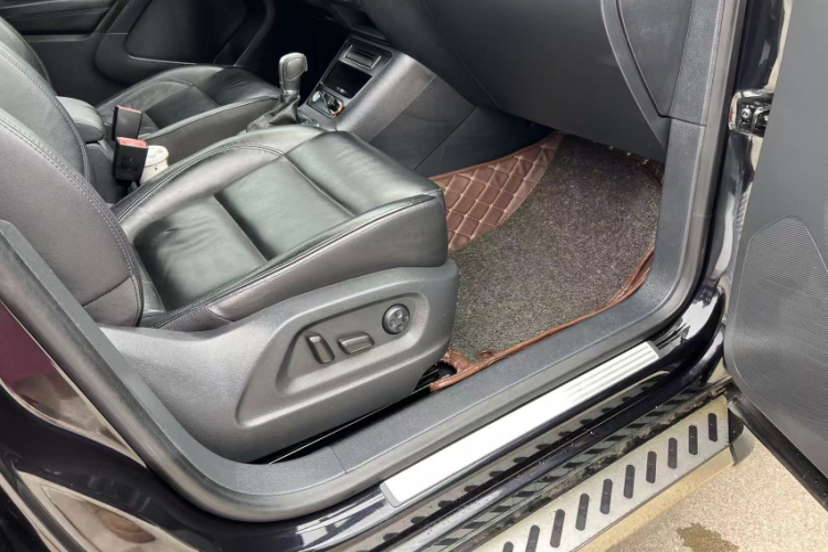 大众 途观 2015款 1.8TSI 自动两驱舒适版中控内饰7005