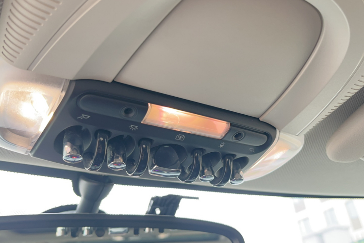 MINI Clubman 2016款 改款 1.5T COOPER中控内饰7008