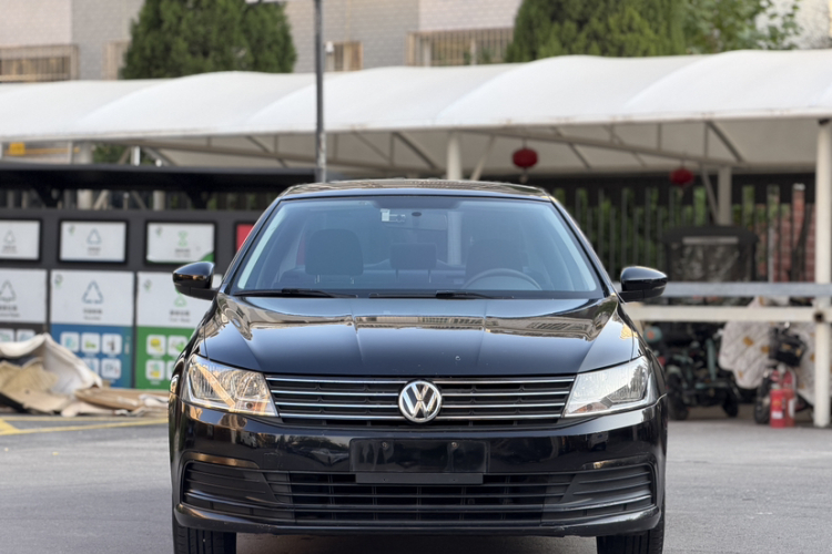 大众 朗逸 2015款 1.6L 手动风尚版车身外观6004