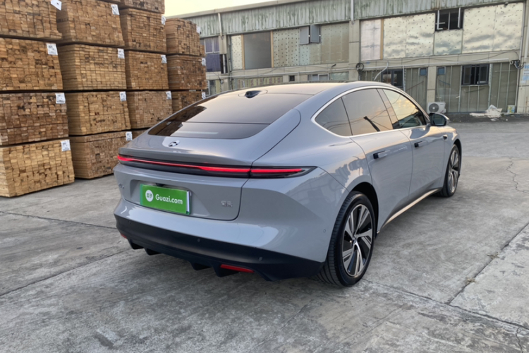 蔚来ET5 2024款 75kWh车身外观6002