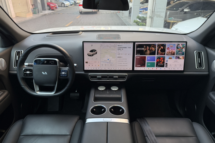 理想汽车 理想L7 2023款 Pro中控内饰7008