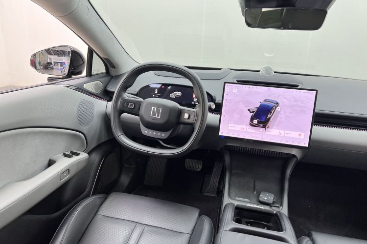 极氪007 2024款 四驱版 75kWh中控内饰7005