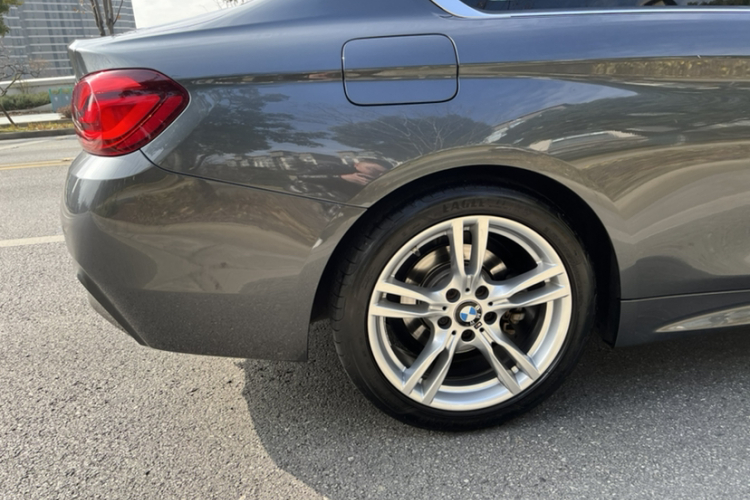 宝马4系 2019款 425i M运动套装车身外观6007