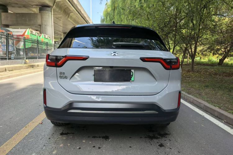 蔚来ES6 2020款 600KM 运动版车身外观6004