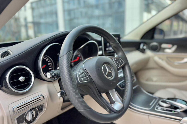 奔驰C级 2017款 C 200 L 运动版车身外观6007