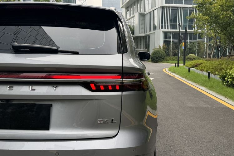 吉利汽车 星越L 2021款 2.0TD DCT EVO两驱尊贵型车身外观6009