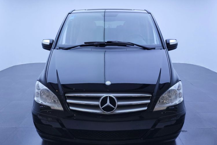 奔驰 唯雅诺 2013款 3.0L 舒适版车身外观6003