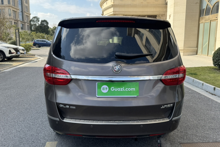 别克GL8 2017款 25S 豪华型 国V车身外观6006