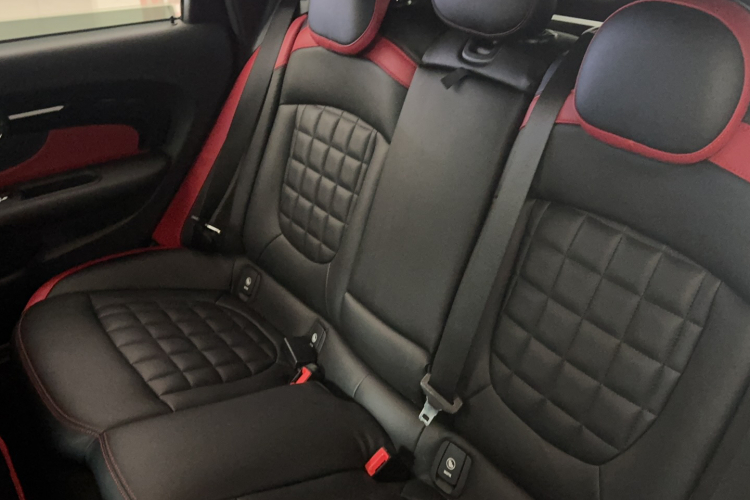 MINI Clubman 2018款 1.5T COOPER 赛车手中控内饰7001