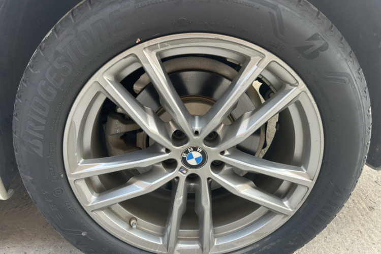 宝马X3 2020款  xDrive28i M运动套装局部细节9002