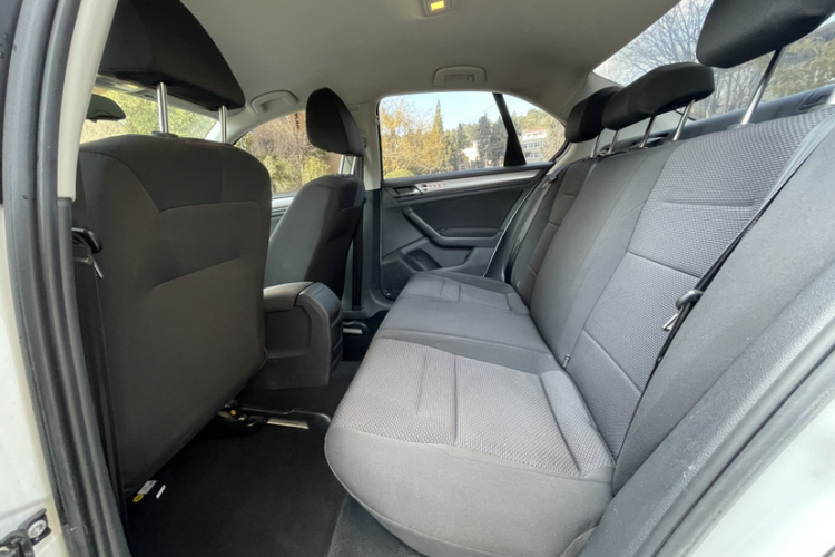 大众 2019款 宝来·传奇 1.5L 手动时尚型 国V中控内饰7005