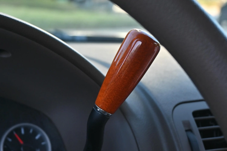 别克GL8 2014款 2.4L 经典版中控内饰7004