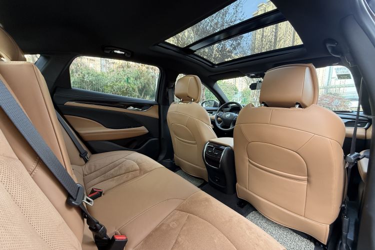 别克 君越 2016款 20T 豪华型中控内饰7004