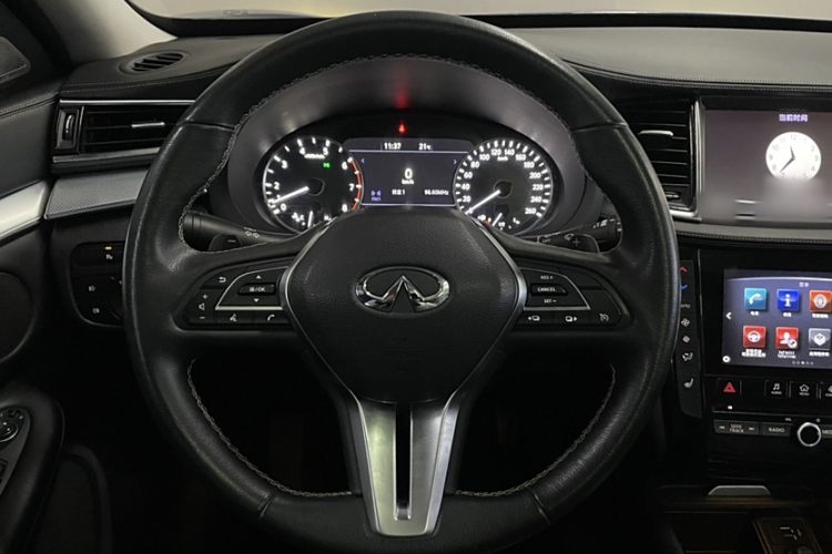 英菲尼迪QX50 2018款 2.0T 两驱时尚版中控内饰7003