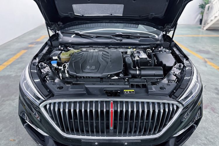 红旗H5 2020款 1.8T 自动智联旗享版中控内饰7007