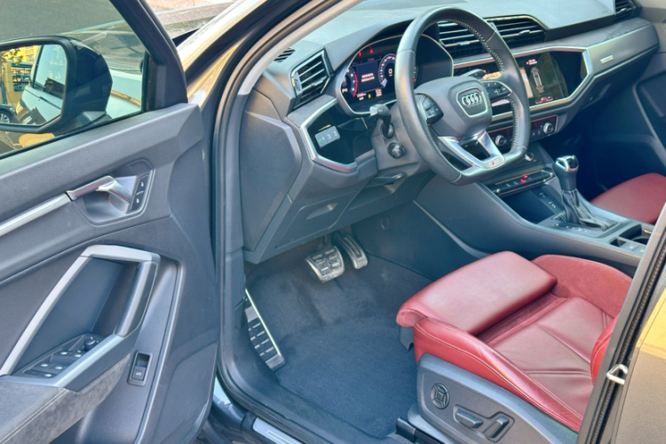 奥迪Q3 Sportback 2021款 40 TFSI 进享人生版中控内饰7002