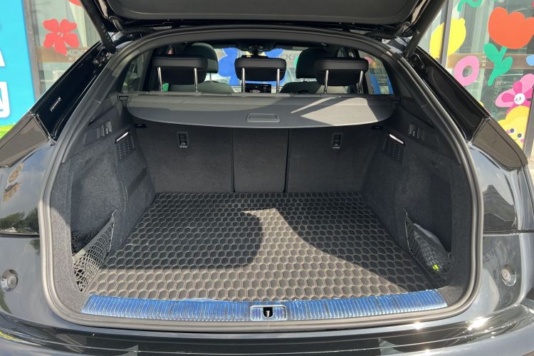 奥迪Q5L Sportback 2024款 40 TFSI 豪华型局部细节23