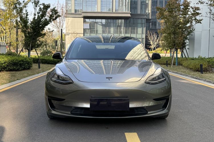 特斯拉 Model 3 2022款 后轮驱动版车身外观6005