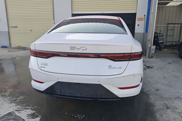 比亚迪 秦PLUS 2025款 DM-i 智驾版 55KM领先型车身外观6004